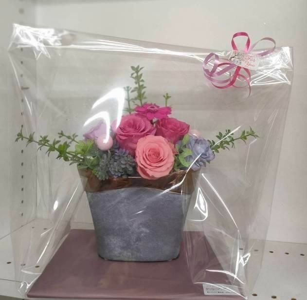 プリザーブドフラワーアレンジ