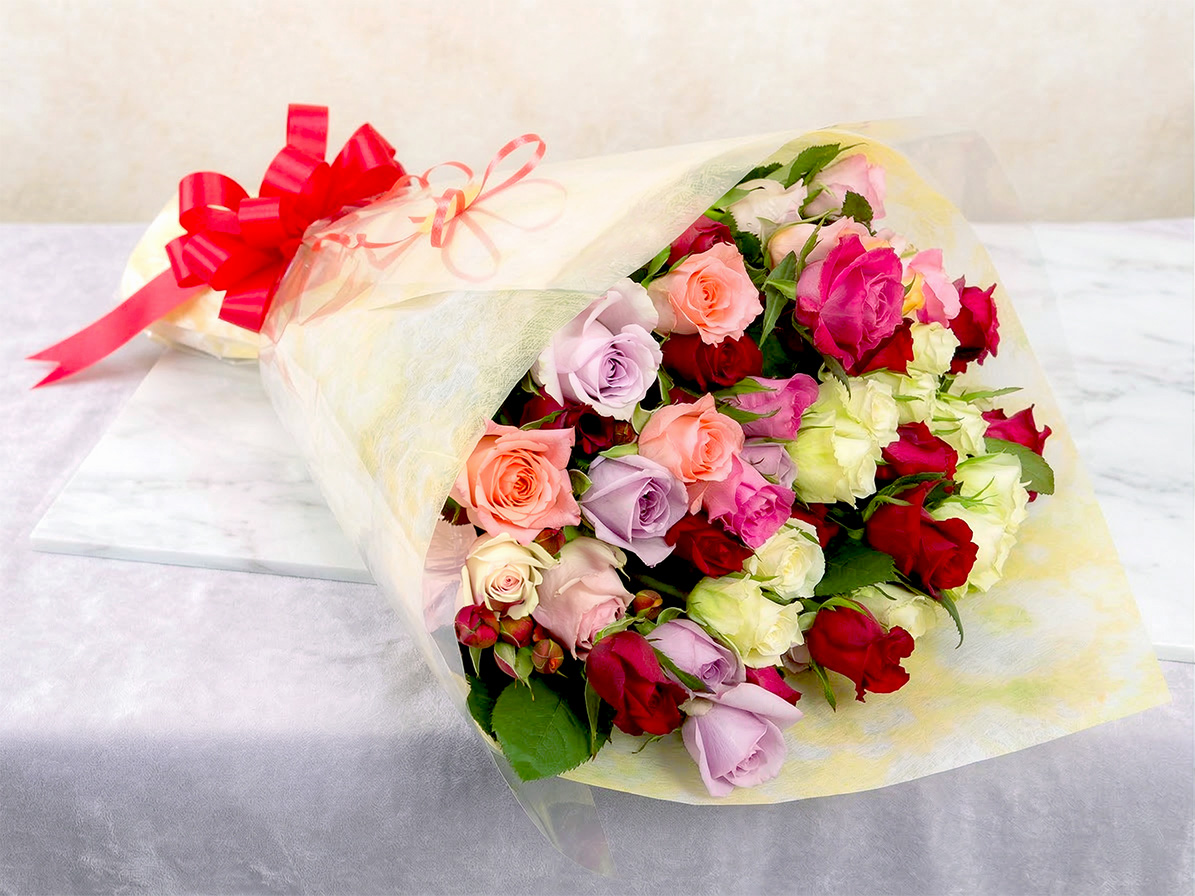 【母の日】10,000円のバラの花束