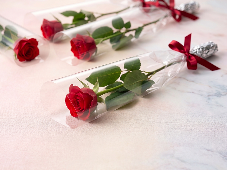 イベント・結婚式・二次会等に♪バラの花１本ラッピング（赤バラ）